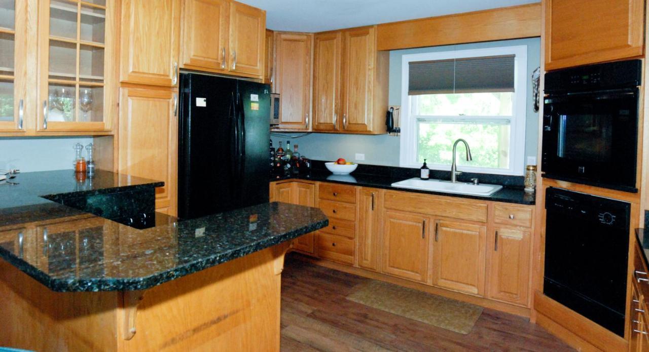 Maple Leaf Lodge Schroon Lake Exterior foto